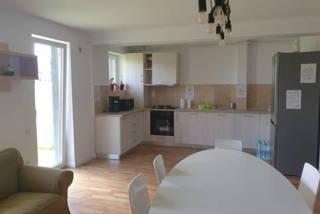 Garden Leisure Apartments Brassó Kültér fotó